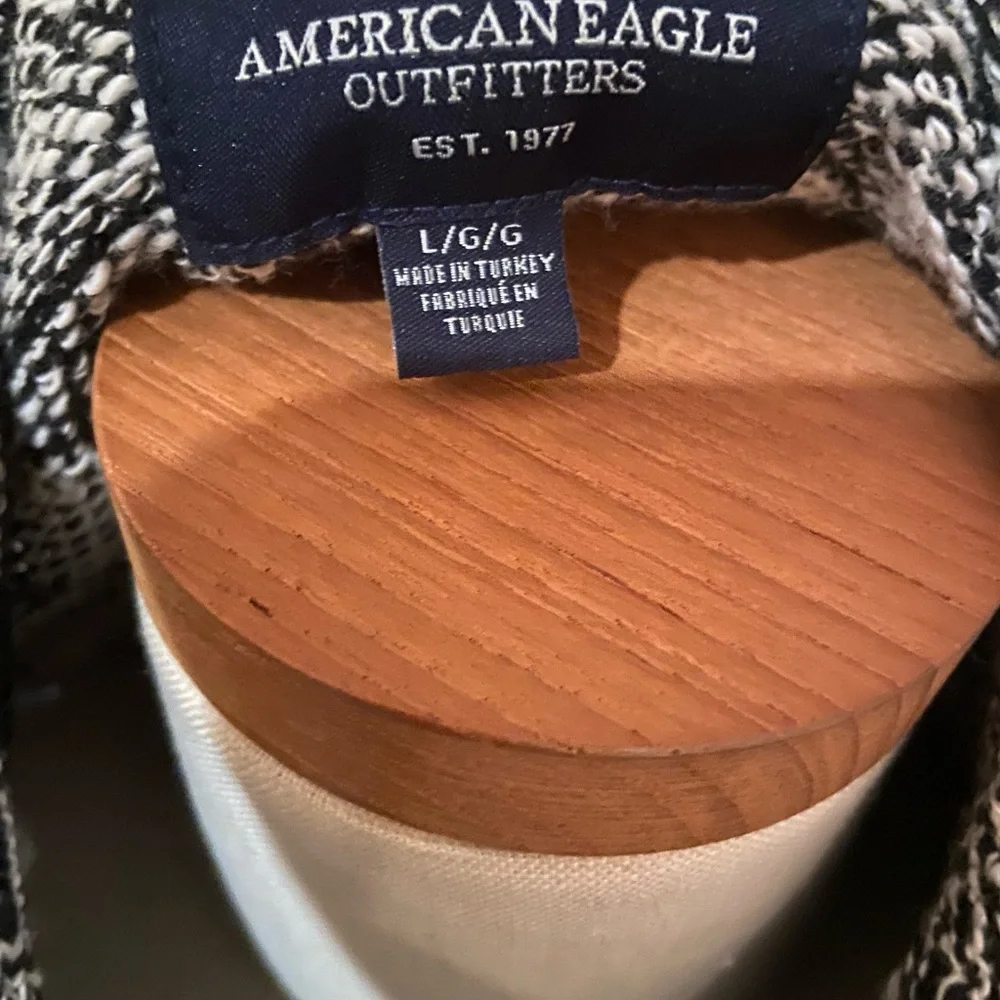American Eagle Outfitters Black and White Knit Hoodie - Picture 4 of 8